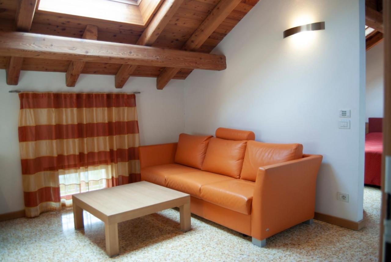 Agriturismo Antico Splendore Villa Pullir Exterior photo